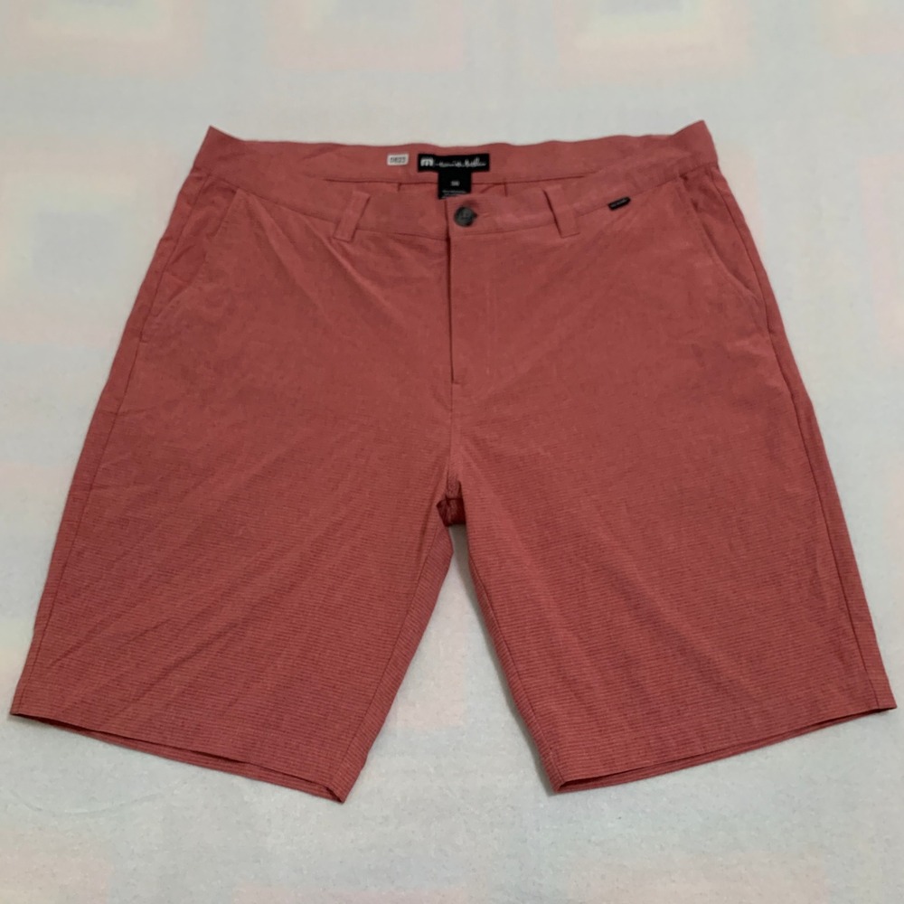 TravisMathew Golf Shorts Men's 38 Salmon Pink Stretch Performance 10" Inseam